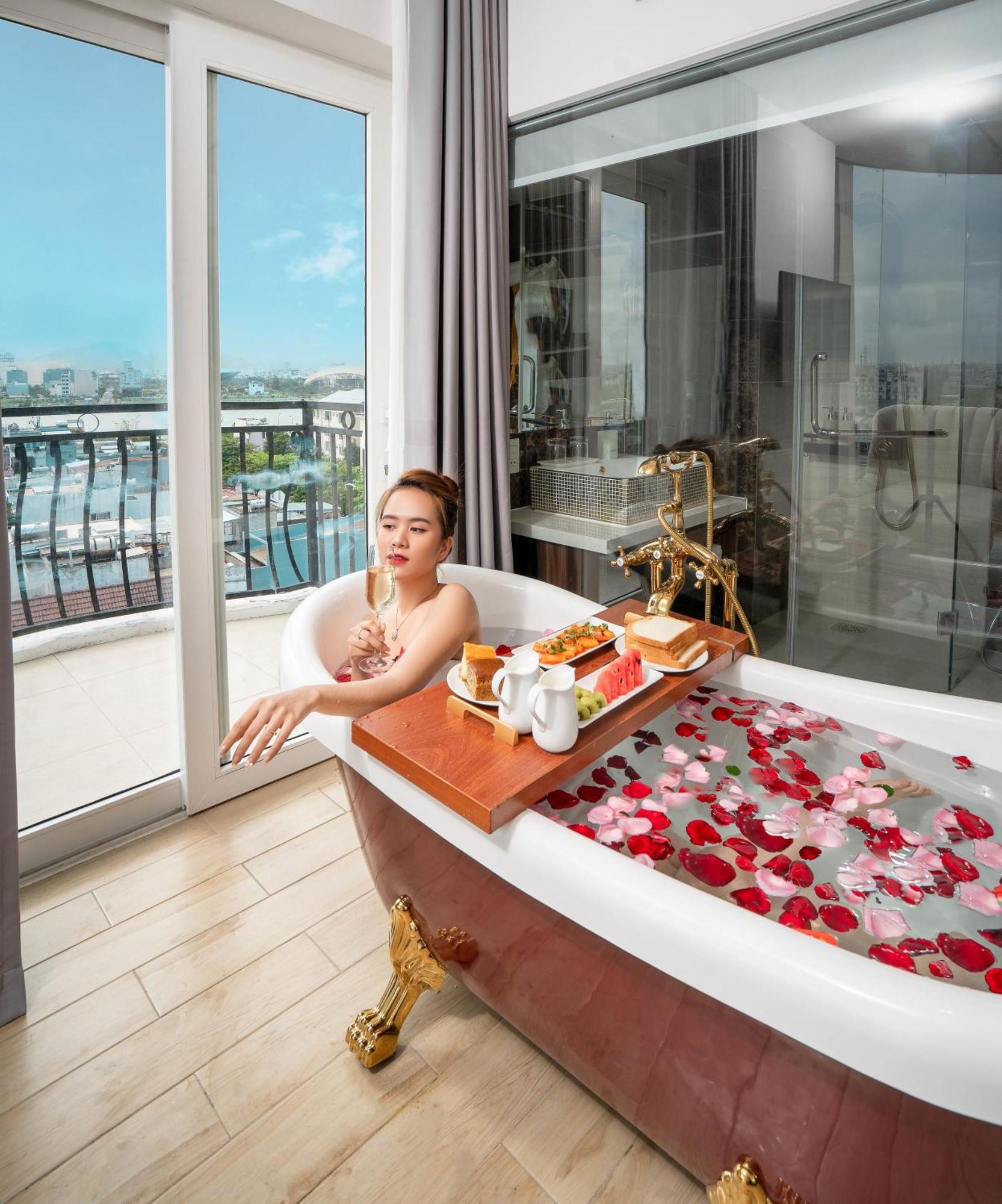 Rhm Luxury Hotel And Suite Đà Nẵng Kültér fotó